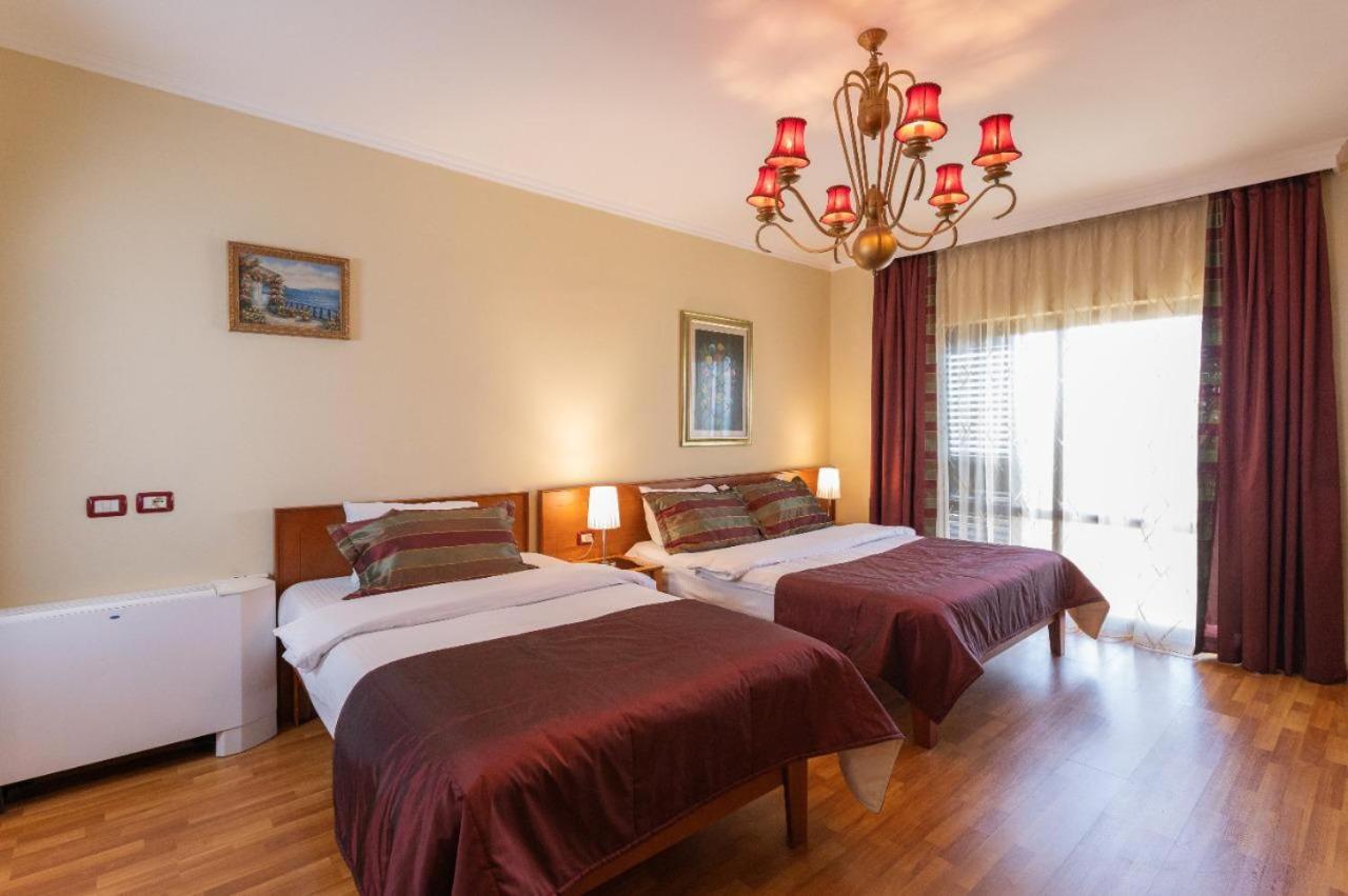 Vila Arber Golem  Exteriér fotografie